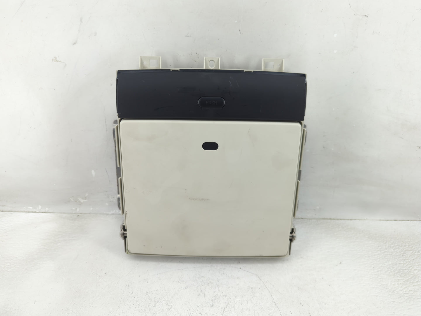 Dodge Caravan Information Display Screen - Oemusedautoparts1.com