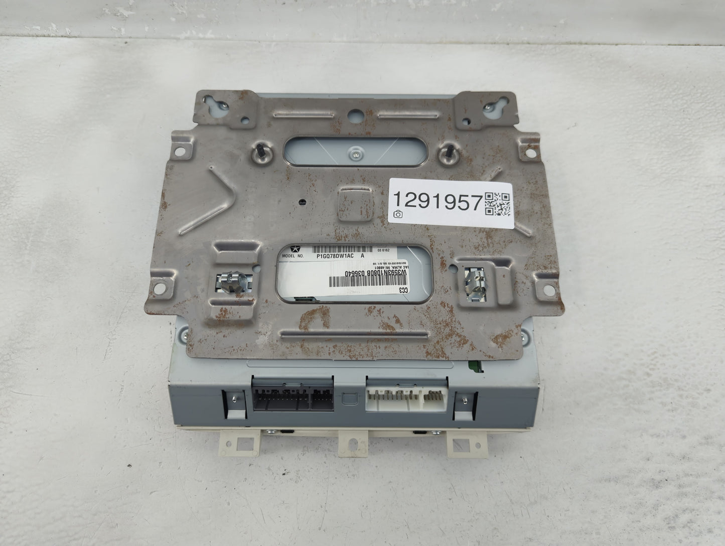Dodge Caravan Information Display Screen - Oemusedautoparts1.com
