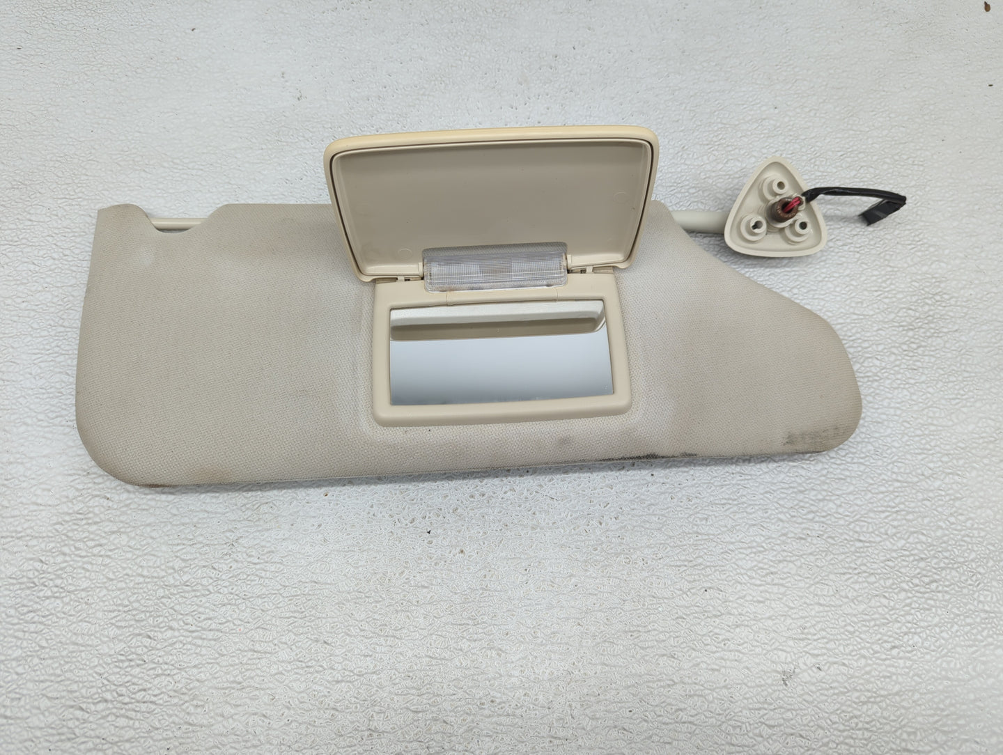 2010 Dodge Caravan Sun Visor Shade Replacement Passenger Right Mirror Fits Fits 2008 2009 OEM Used Auto Parts - Oemusedautop