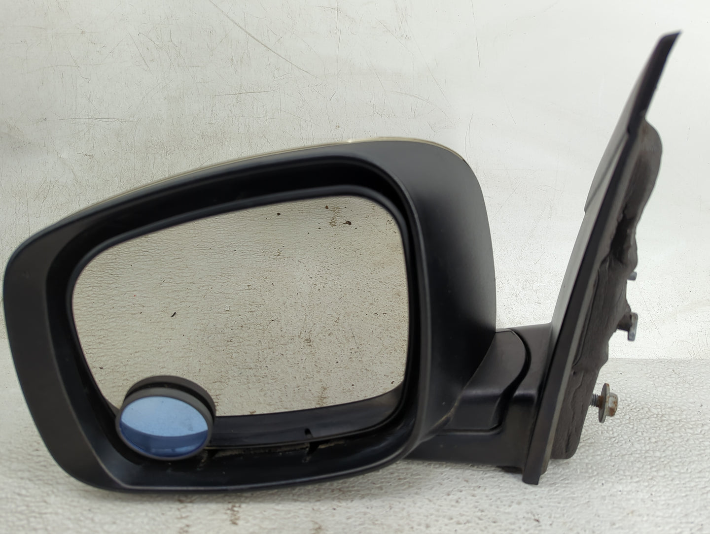 2010 Dodge Caravan Driver Side View Mirror - Left Door Mirror OEM Used - Oemusedautoparts1.com