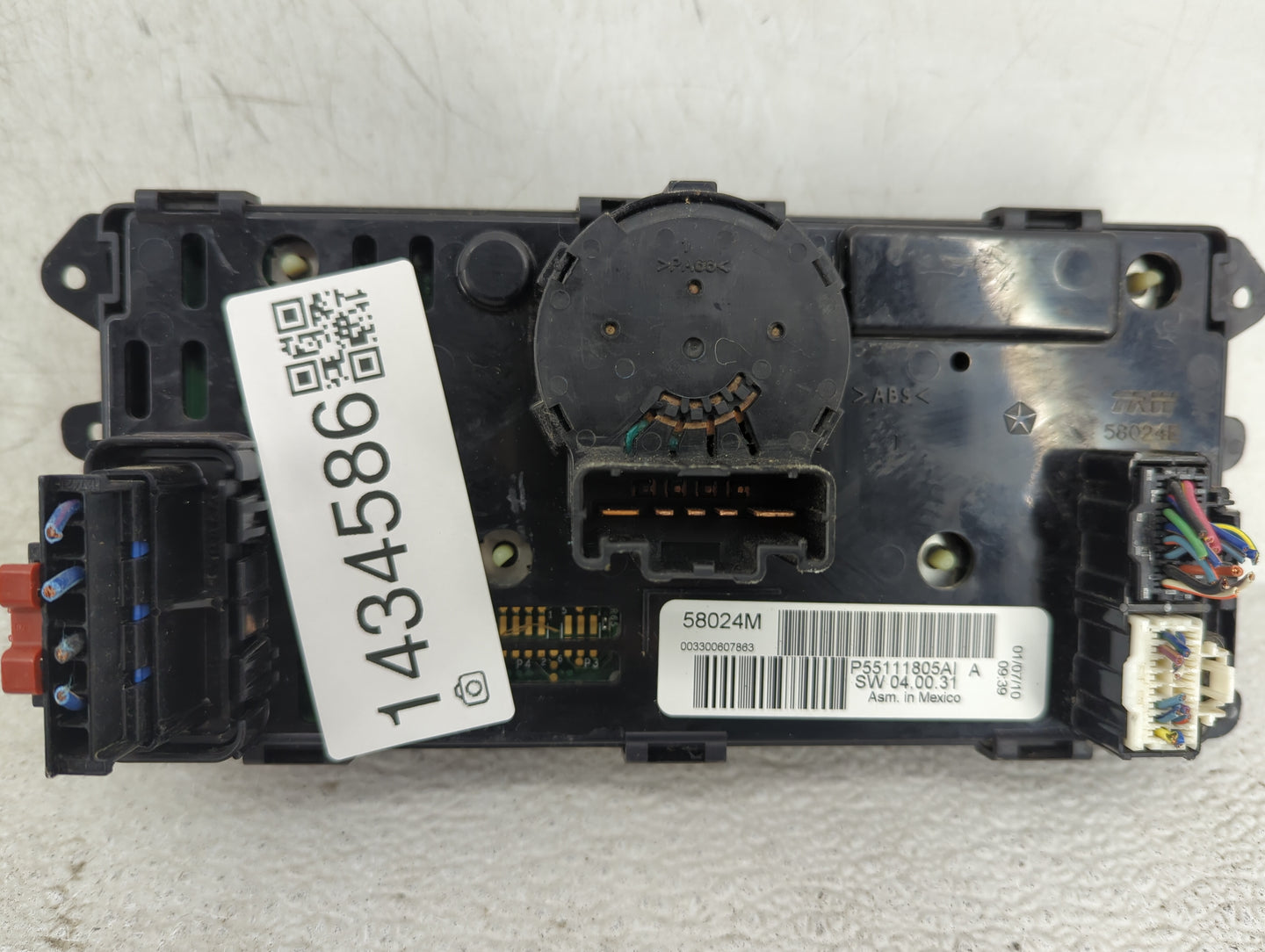 2010 Dodge Caravan Climate Control Module Temperature AC/Heater Replacement P/N:P55111805AI 58024M Fits Fits 2008 2009 OEM U