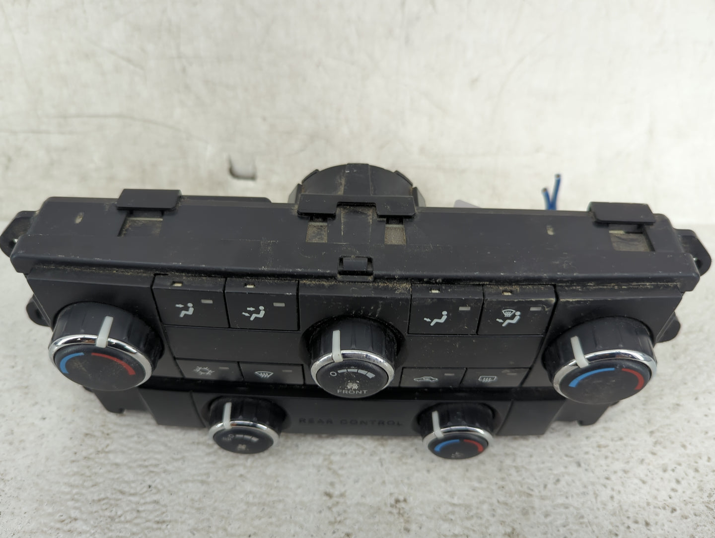 2010 Dodge Caravan Climate Control Module Temperature AC/Heater Replacement P/N:P55111805AI Fits Fits 2008 2009 OEM Used Aut