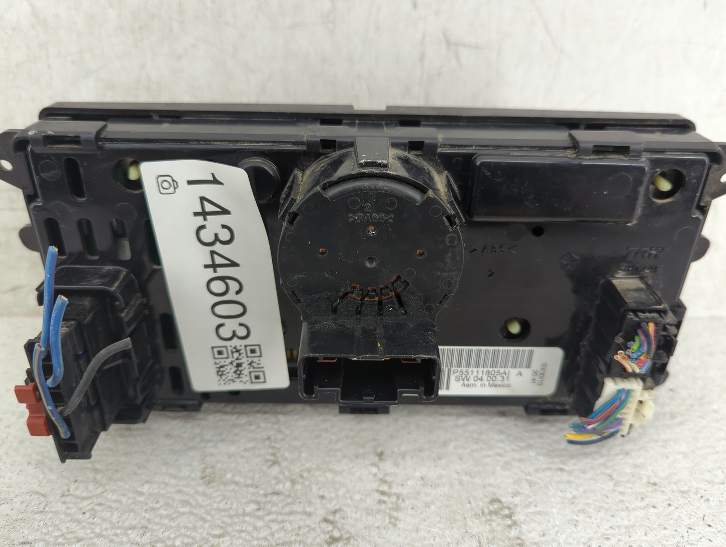 2010 Dodge Caravan Climate Control Module Temperature AC/Heater Replacement P/N:P55111805AI Fits Fits 2008 2009 OEM Used Aut