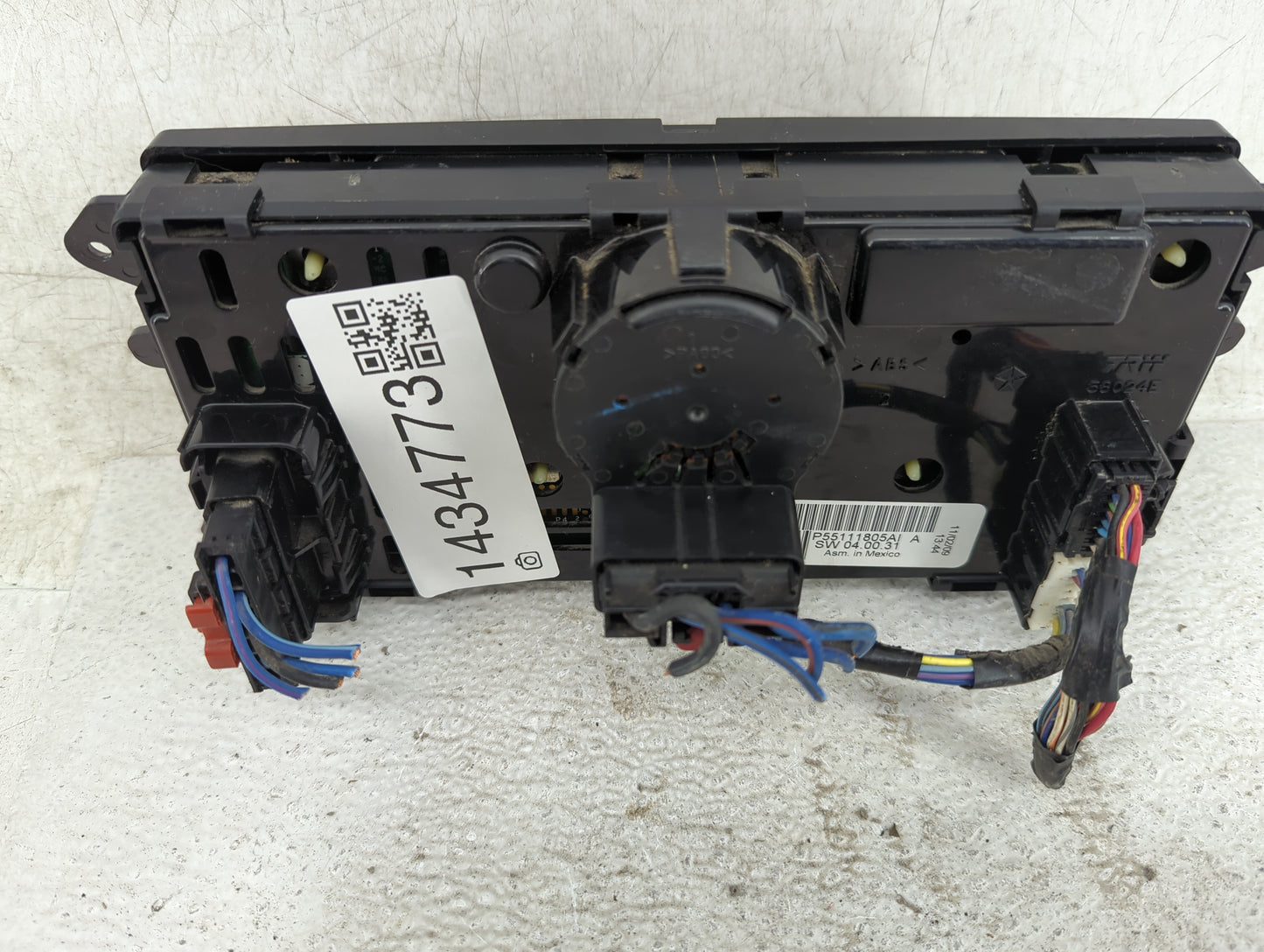 2010 Dodge Caravan Climate Control Module Temperature AC/Heater Replacement P/N:P55111805AI 58024M Fits Fits 2008 2009 OEM U