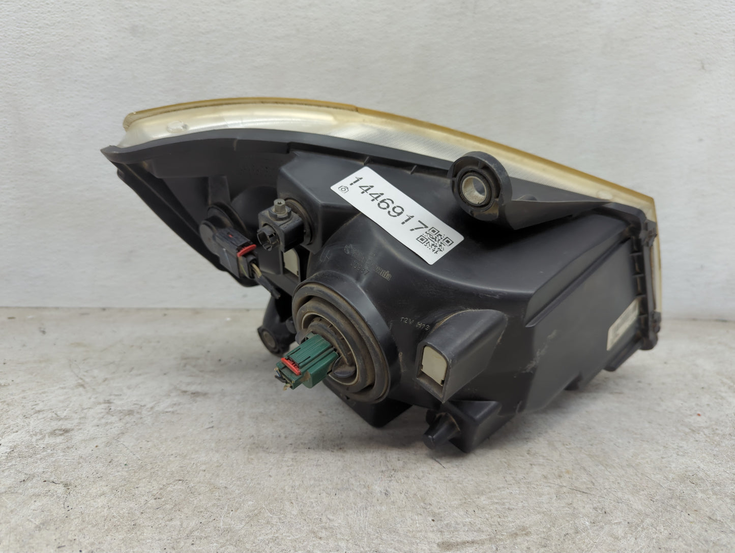 Dodge Caravan Driver Left Oem Head Light Headlight Lamp - Oemusedautoparts1.com