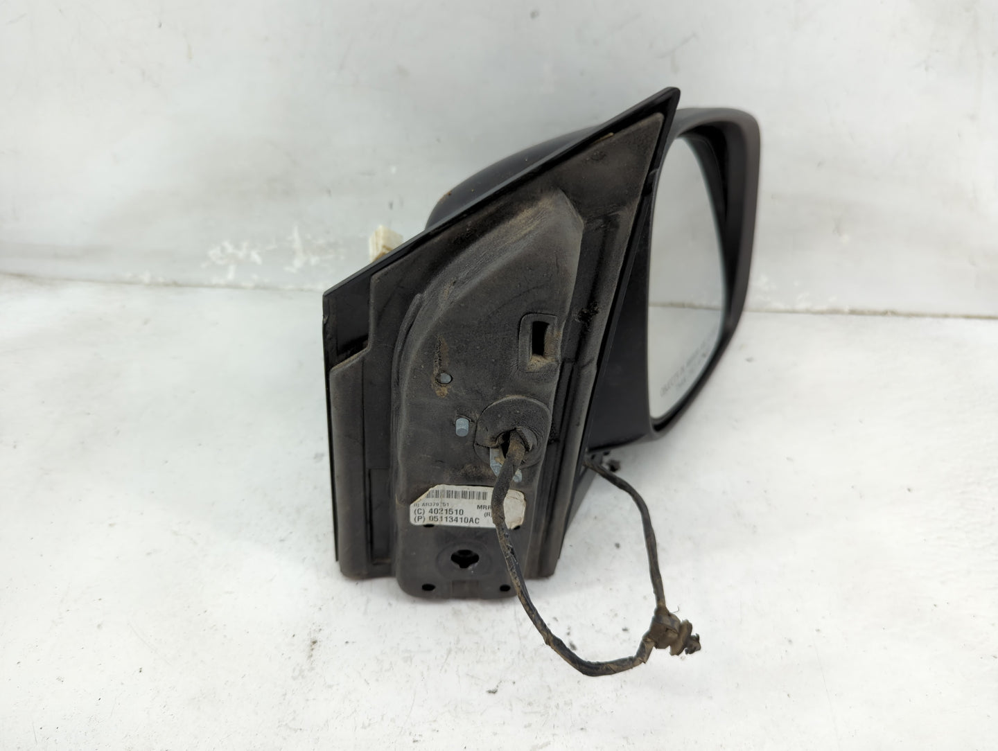 2010 Dodge Caravan Passenger Side View Mirror - Right Door Mirror OEM Used - Oemusedautoparts1.com