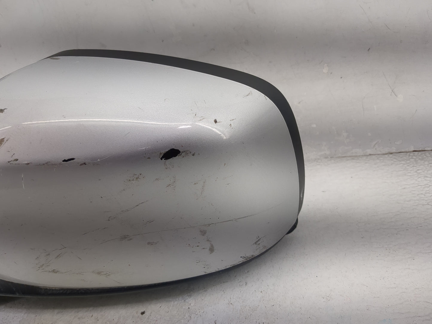 2010 Dodge Caravan Driver Side View Mirror - Left Door Mirror OEM Used - Oemusedautoparts1.com