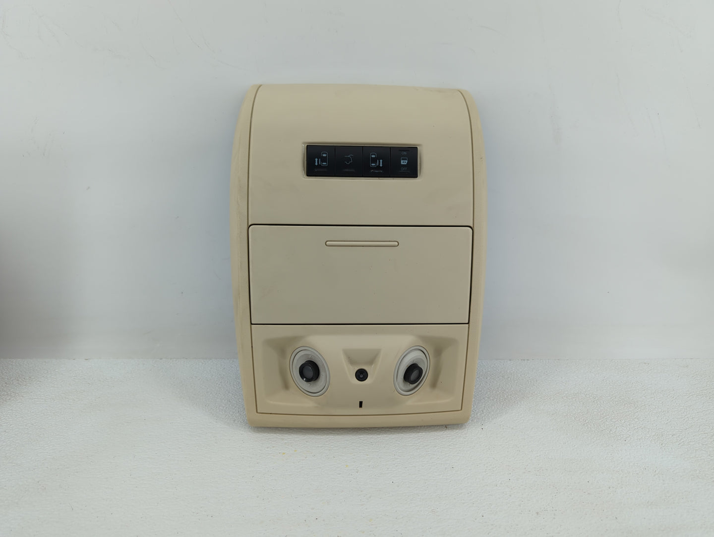 2010 Dodge Caravan Overhead Roof Console Light Beige - Oemusedautoparts1.com