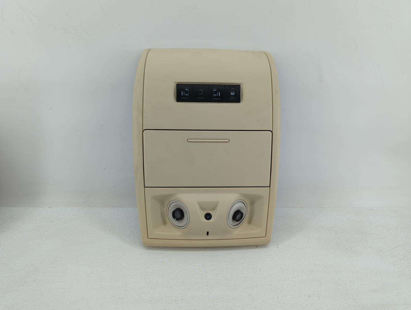 2010 Dodge Caravan Overhead Roof Console Light Beige - Oemusedautoparts1.com