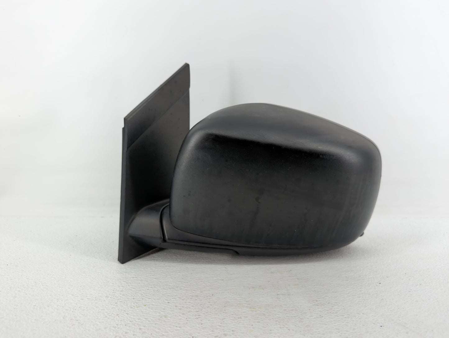 2010 Dodge Caravan Driver Side View Mirror - Left Door Mirror OEM Used - Oemusedautoparts1.com