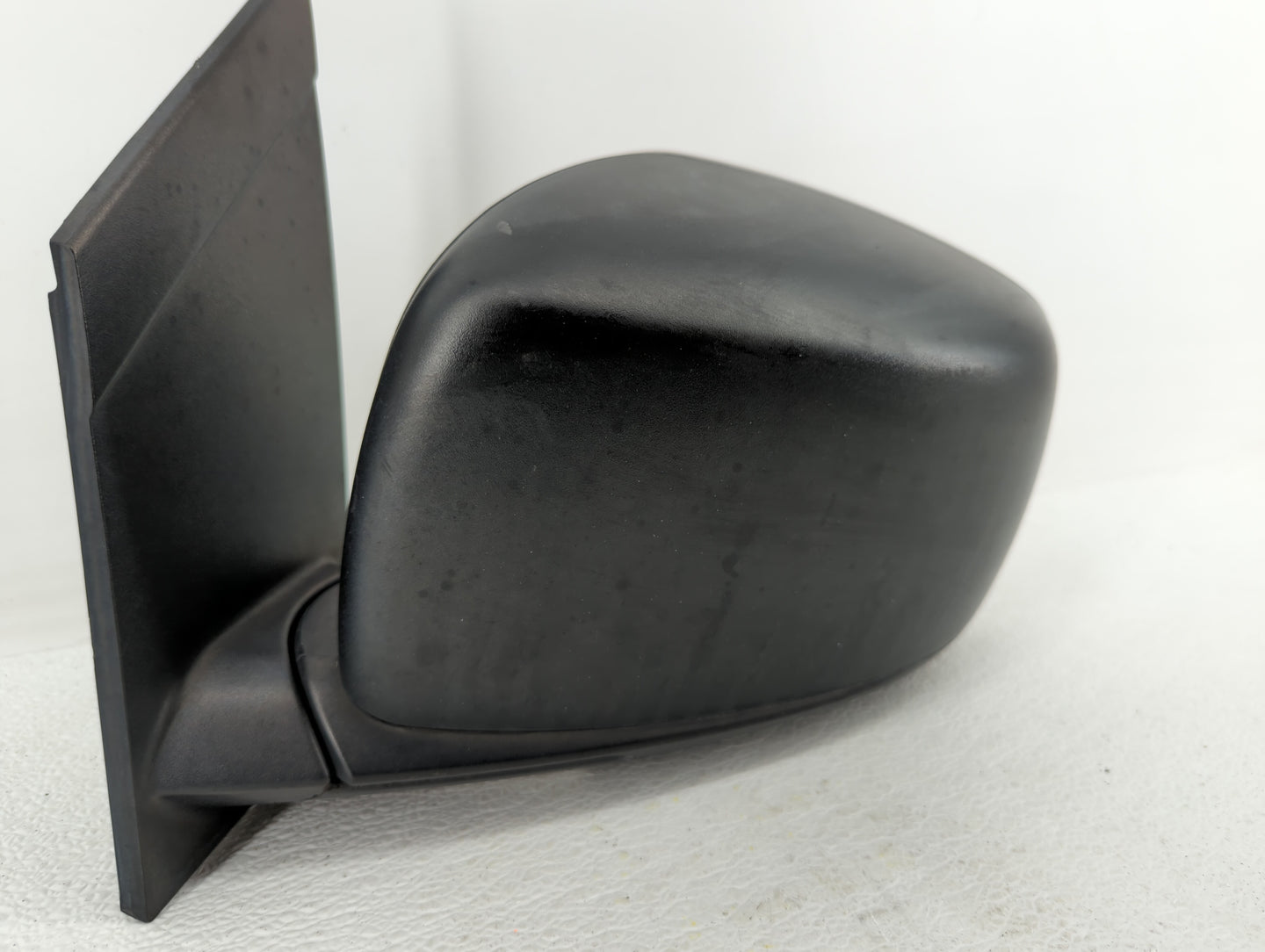 2010 Dodge Caravan Driver Side View Mirror - Left Door Mirror OEM Used - Oemusedautoparts1.com