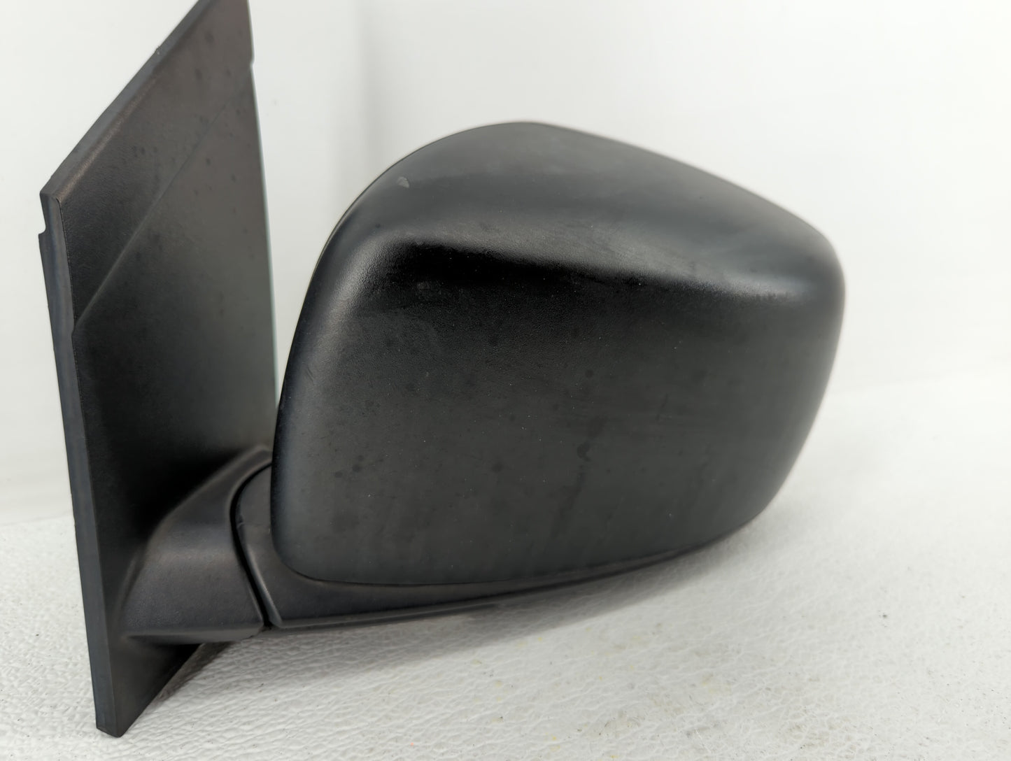 2010 Dodge Caravan Driver Side View Mirror - Left Door Mirror OEM Used - Oemusedautoparts1.com