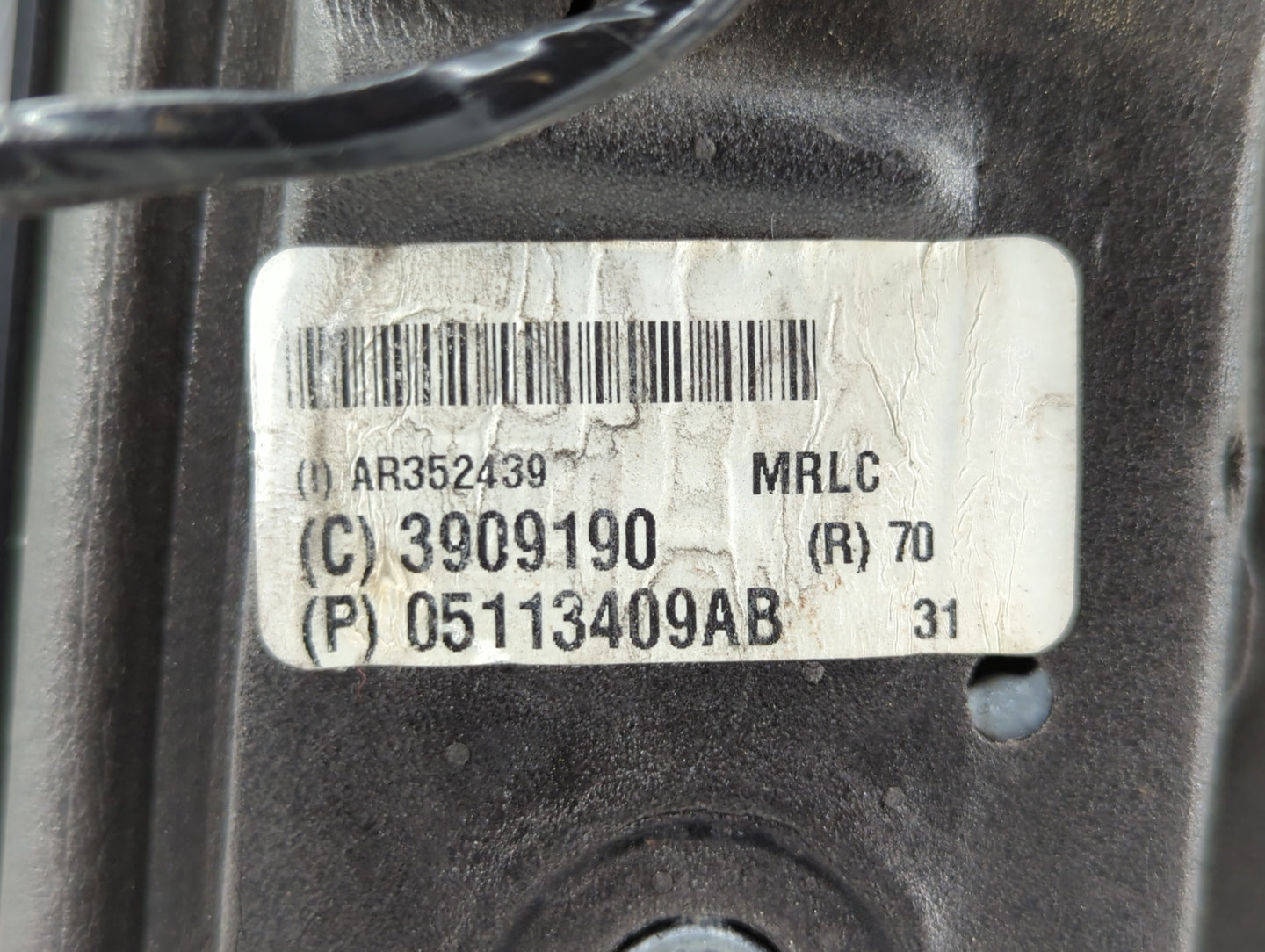 2010 Dodge Caravan Driver Side View Mirror - Left Door Mirror OEM Used - Oemusedautoparts1.com