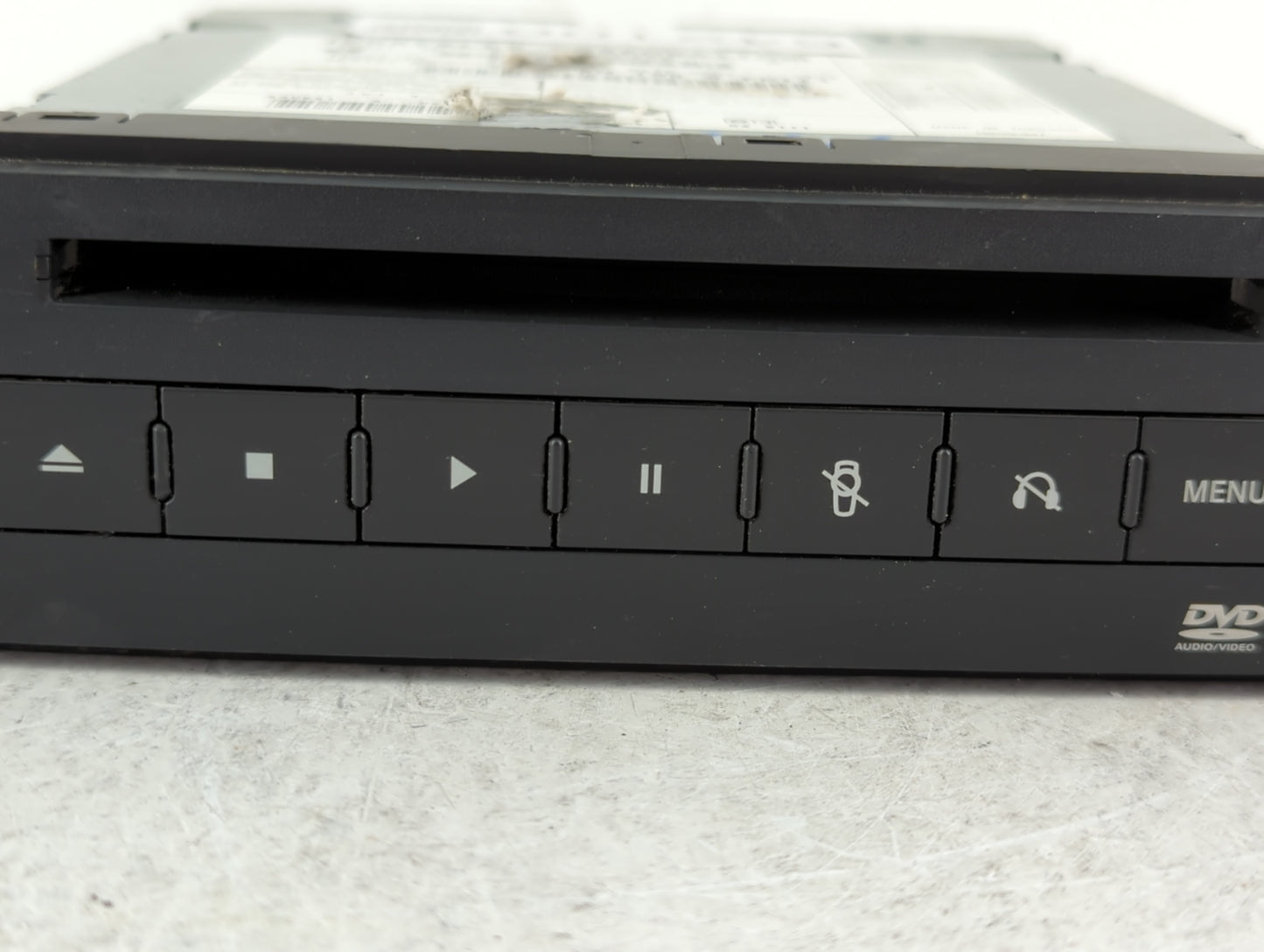 2010 Dodge Caravan Am Fm Cd Player Radio Receiver - Oemusedautoparts1.com