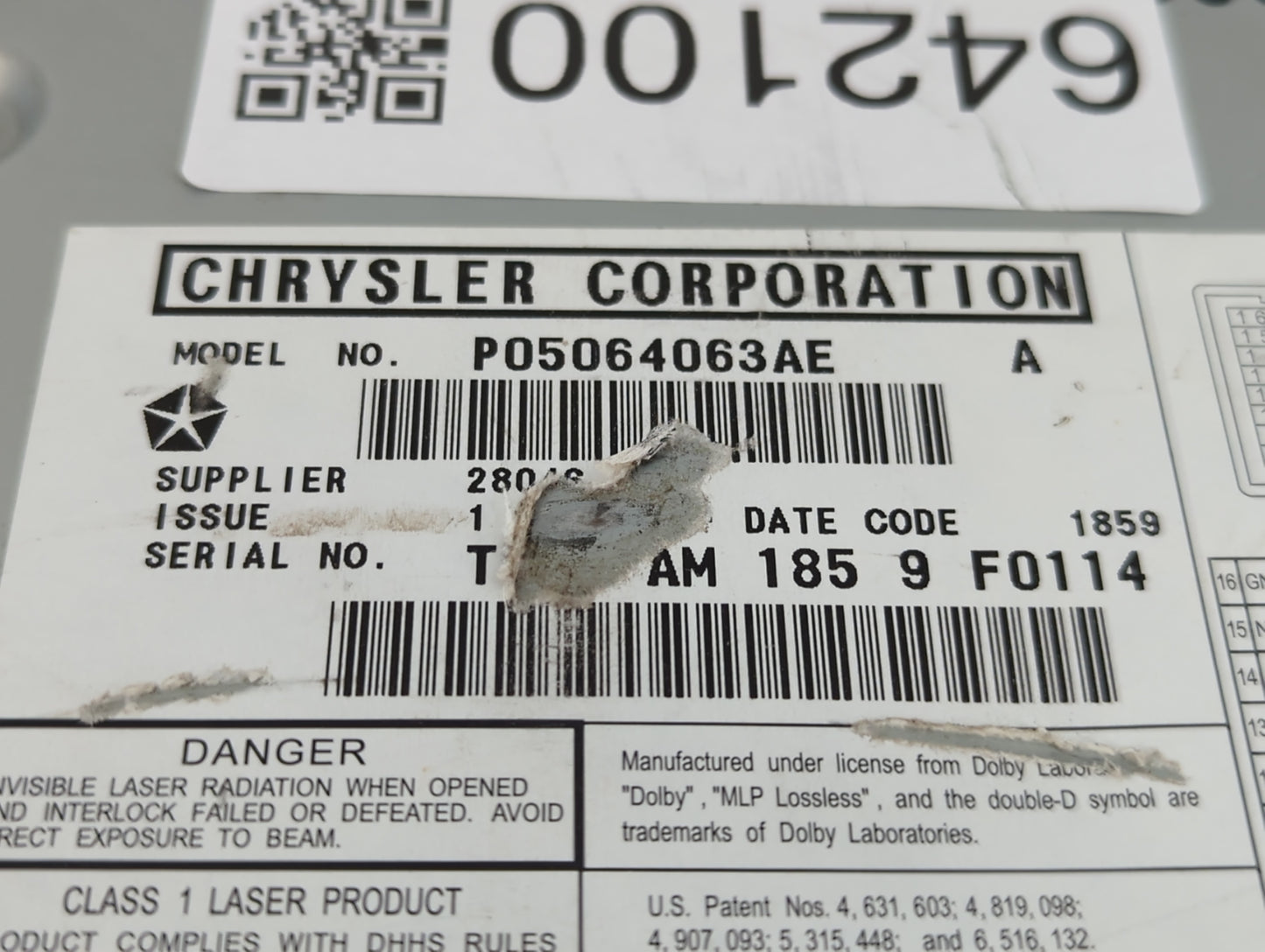 2010 Dodge Caravan Am Fm Cd Player Radio Receiver - Oemusedautoparts1.com