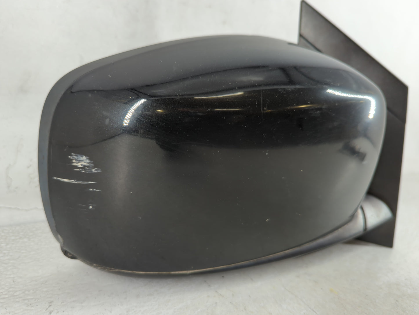 Dodge Caravan Passenger Right Side View Manual Door Mirror Black - Oemusedautoparts1.com