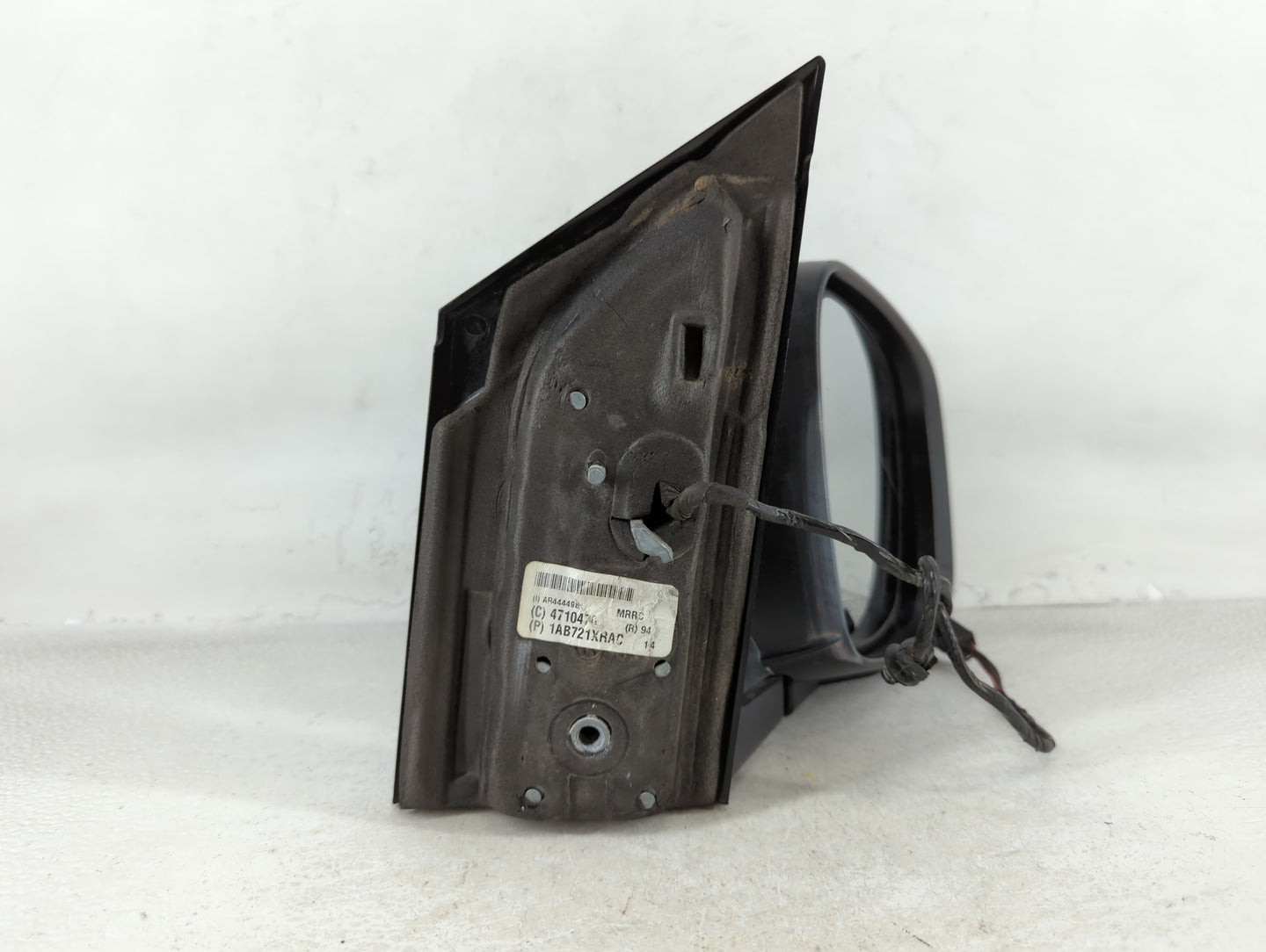 Dodge Caravan Passenger Right Side View Manual Door Mirror Black - Oemusedautoparts1.com