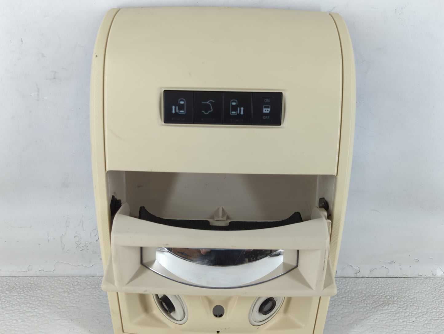 2010 Dodge Caravan Overhead Roof Console - Oemusedautoparts1.com