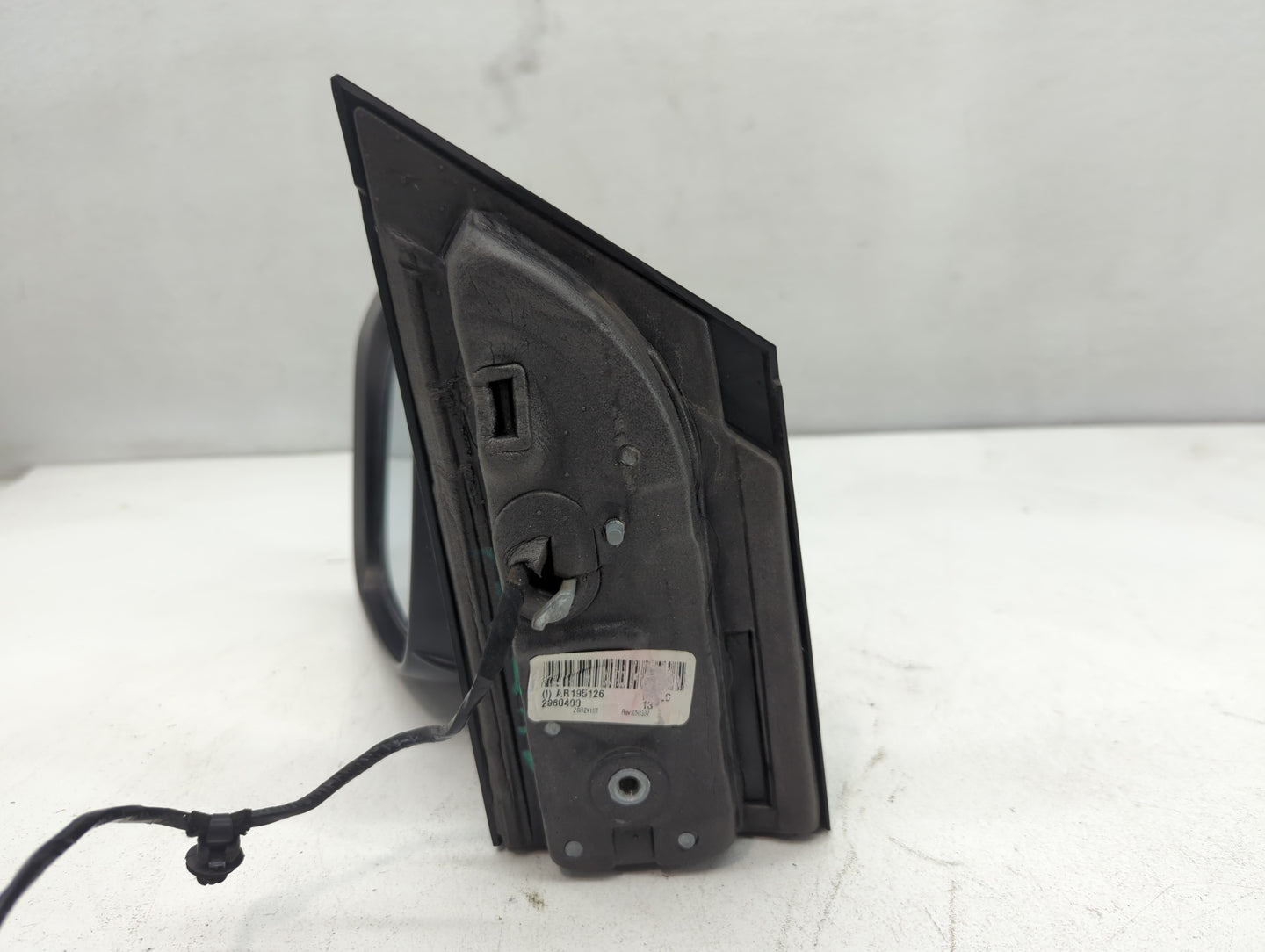 2010 Dodge Caravan Driver Side View Mirror - Left Door Mirror OEM Used - Oemusedautoparts1.com