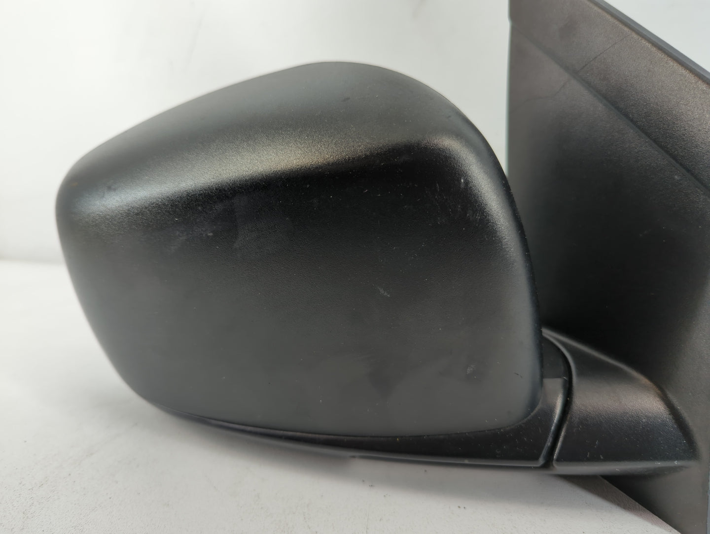 2010 Dodge Caravan Passenger Side View Mirror - Right Door Mirror OEM Used - Oemusedautoparts1.com