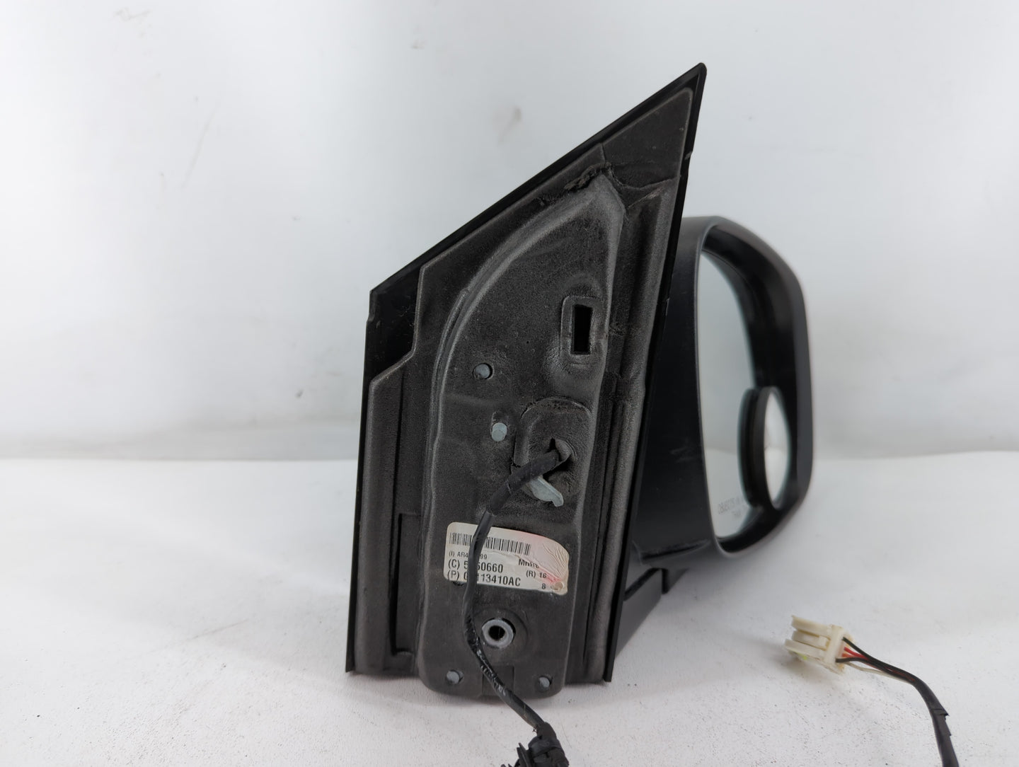 2010 Dodge Caravan Passenger Side View Mirror - Right Door Mirror OEM Used - Oemusedautoparts1.com