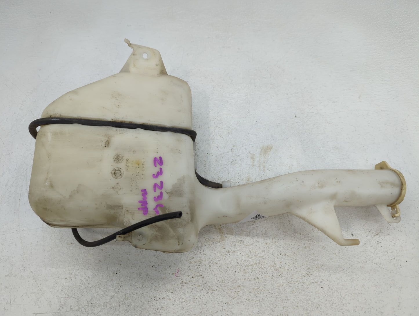 Dodge Caravan Windshield Washer Fluid Reservoir Bottle Oem - Oemusedautoparts1.com
