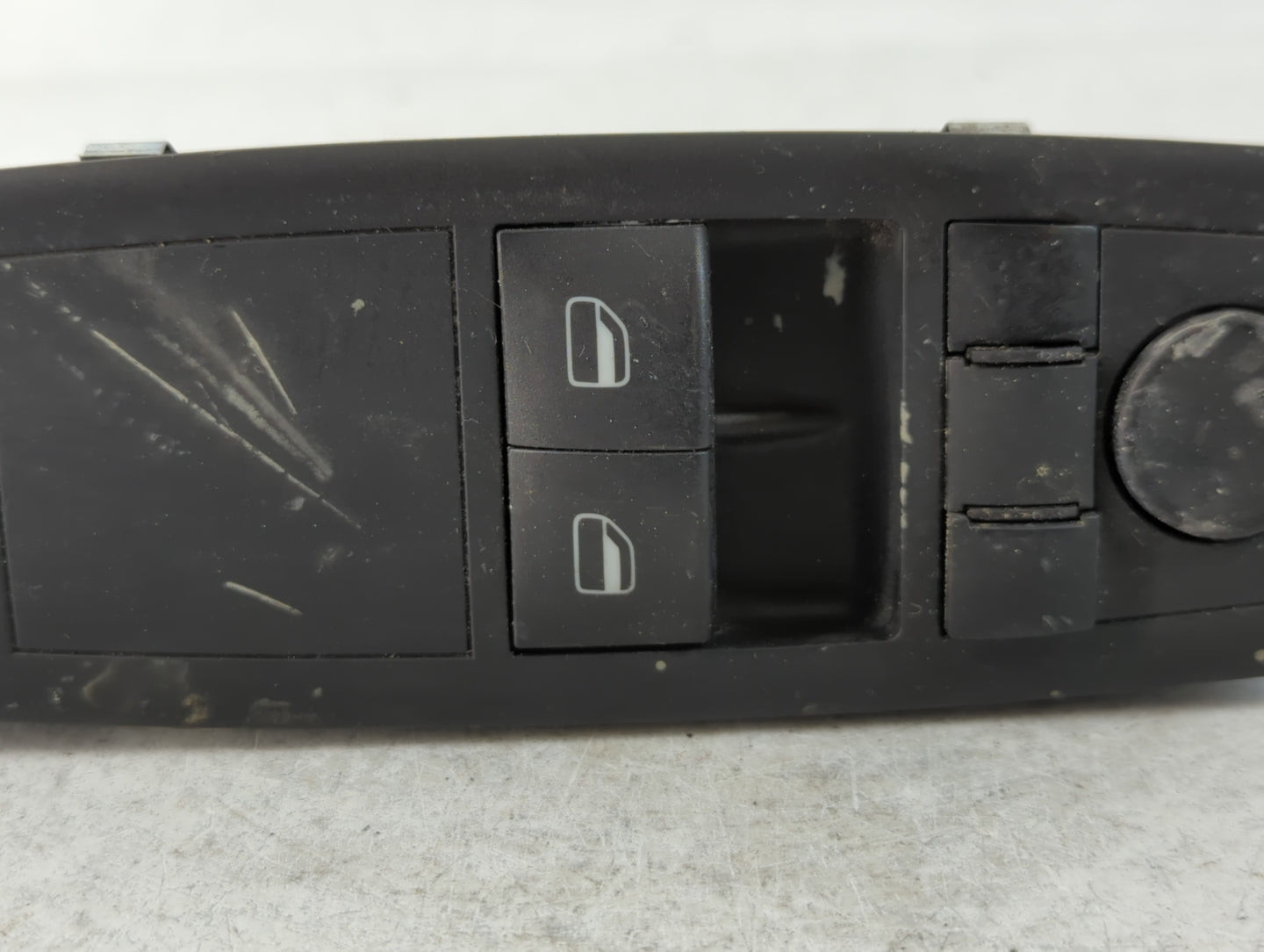 2010 Dodge Caravan Master Power Window Switch Replacement Driver Side Left P/N:04602 627AF Fits OEM Used Auto Parts - Oemuse
