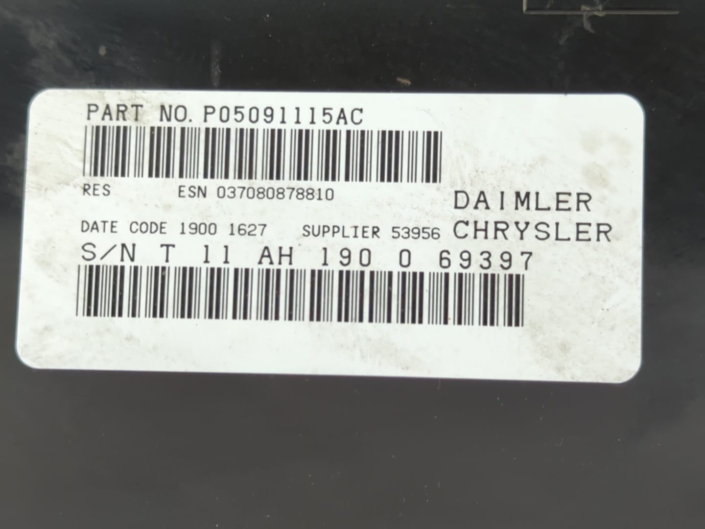 2010 Dodge Challenger Radio AM FM Cd Player Receiver Replacement P/N:P05091115AC Fits OEM Used Auto Parts - Oemusedautoparts