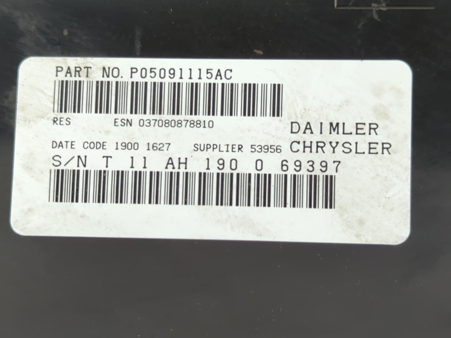 2010 Dodge Challenger Radio AM FM Cd Player Receiver Replacement P/N:P05091115AC Fits OEM Used Auto Parts - Oemusedautoparts