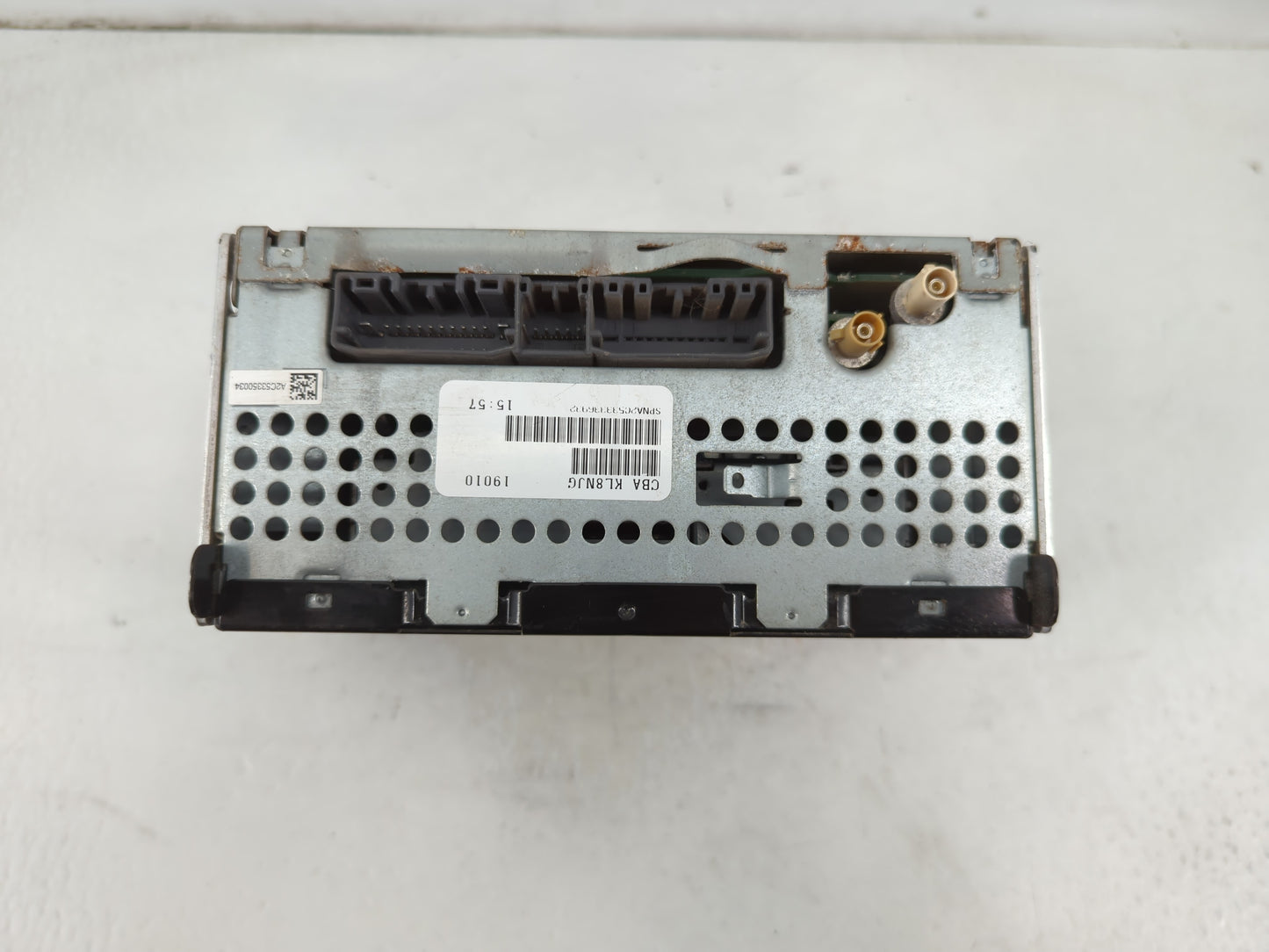 2010 Dodge Challenger Radio AM FM Cd Player Receiver Replacement P/N:P05091115AC Fits OEM Used Auto Parts - Oemusedautoparts