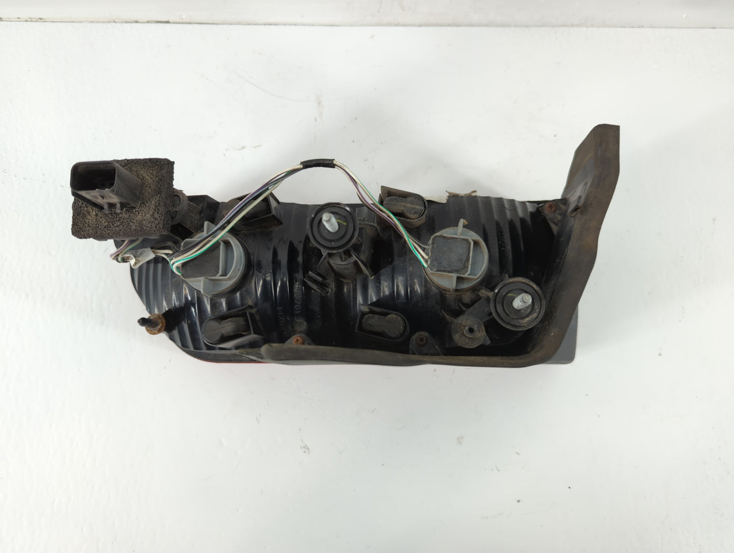 2010 Dodge Challenger Tail Light Assembly Driver Left OEM Fits OEM Used Auto Parts - Oemusedautoparts1.com