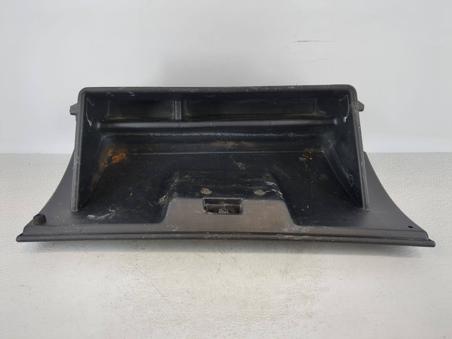 2010 Dodge Challenger Passenger Glove Box Door Storage Compartment - Oemusedautoparts1.com