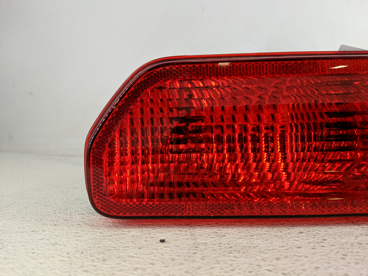 2008-2014 Dodge Challenger Driver Left Side Deck Lid Mounted Tail Light - Oemusedautoparts1.com