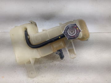 2008 Dodge Challenger Radiator Coolant Overflow Expansion Tank Bottle - Oemusedautoparts1.com
