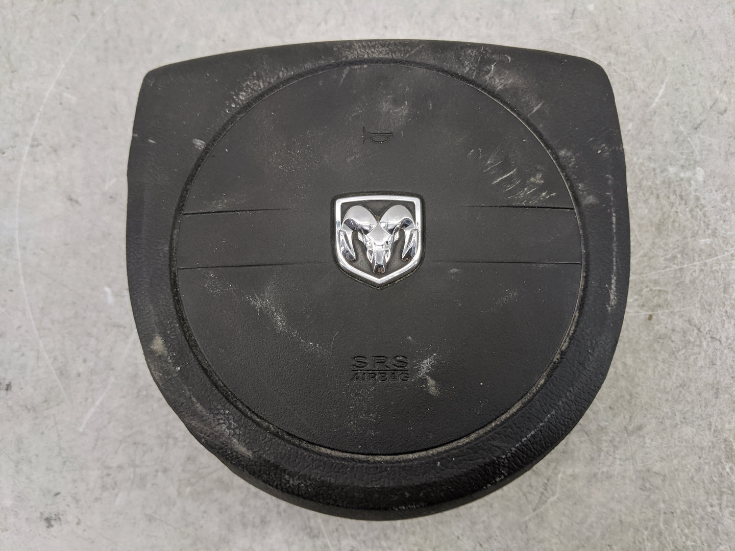 2008-2011 Dodge Challenger Air Bag Driver Left Steering Wheel Mounted 1477530 - Oemusedautoparts1.com