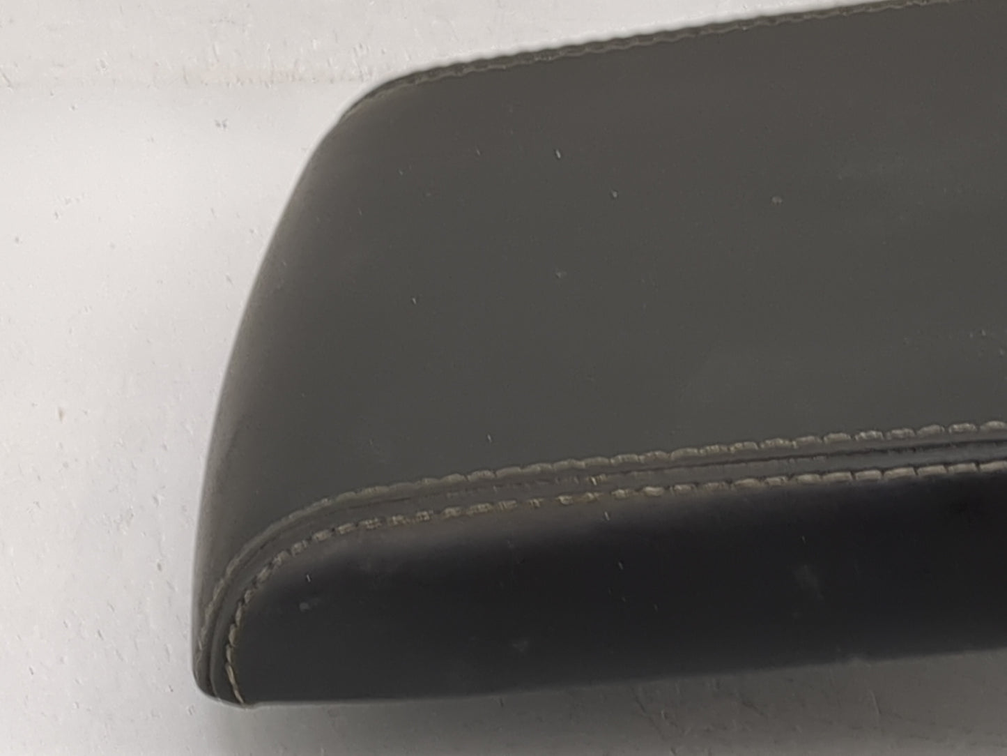 2010 Dodge Challenger Center Console Armrest Cover Lid Fits OEM Used Auto Parts - Oemusedautoparts1.com