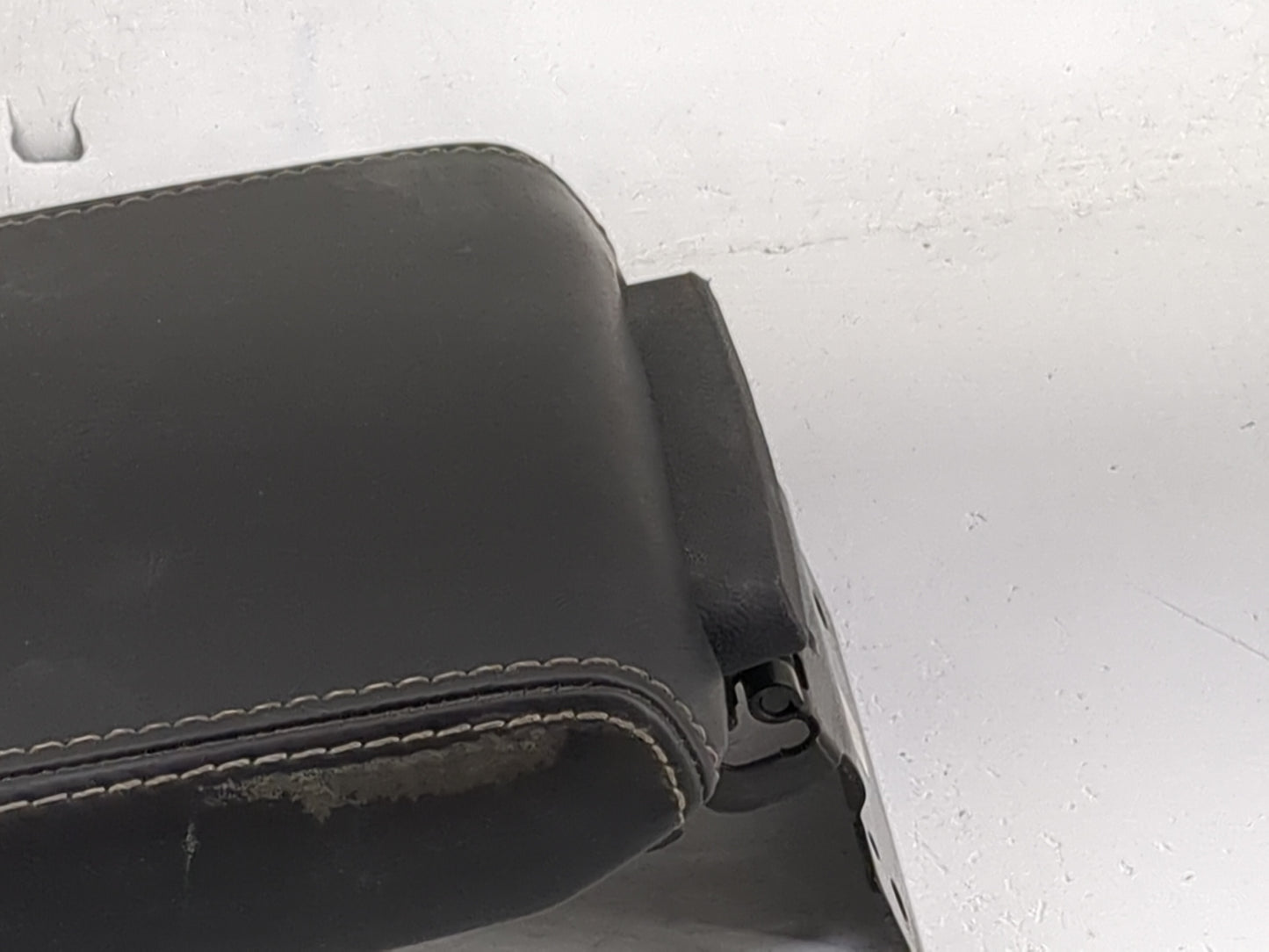 2010 Dodge Challenger Center Console Armrest Cover Lid Fits OEM Used Auto Parts - Oemusedautoparts1.com