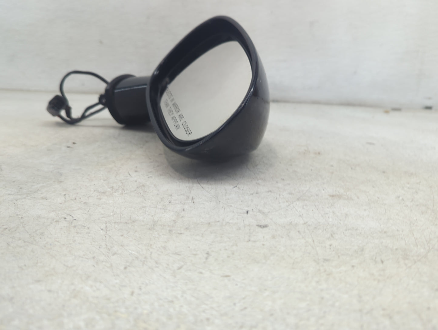 2008-2010 Dodge Challenger Passenger Side View Mirror - Right Door Mirror OEM Used - Oemusedautoparts1.com