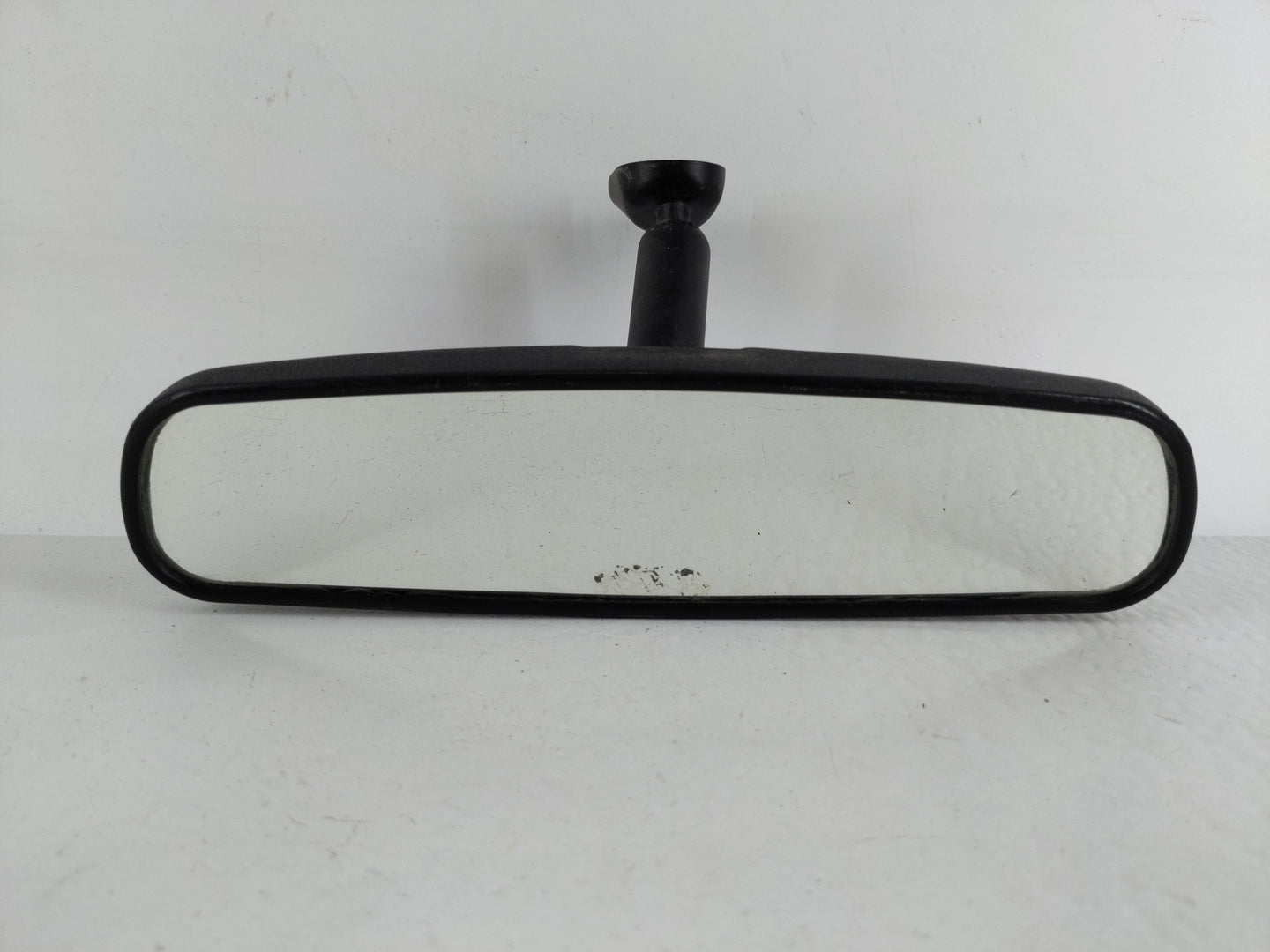 2008-2010 Dodge Charger Interior Rear View Mirror Replacement OEM P/N:E8011681 Fits Fits 2008 2009 2010 OEM Used Auto Parts 