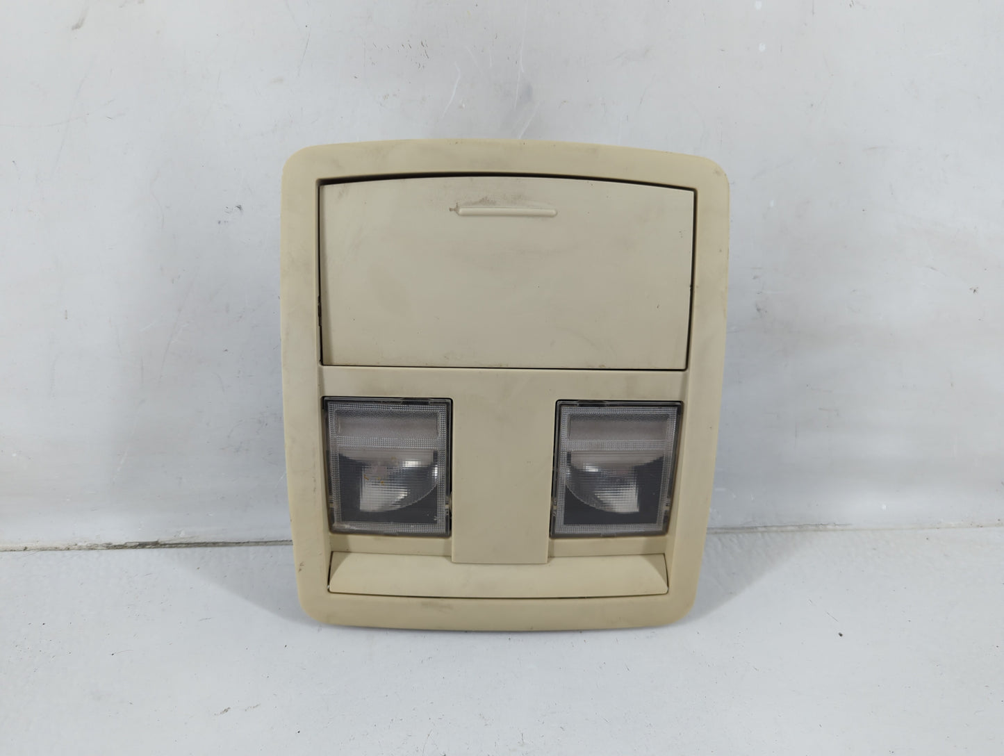2008-2010 Dodge Charger Overhead Roof Console 1118551 - Oemusedautoparts1.com