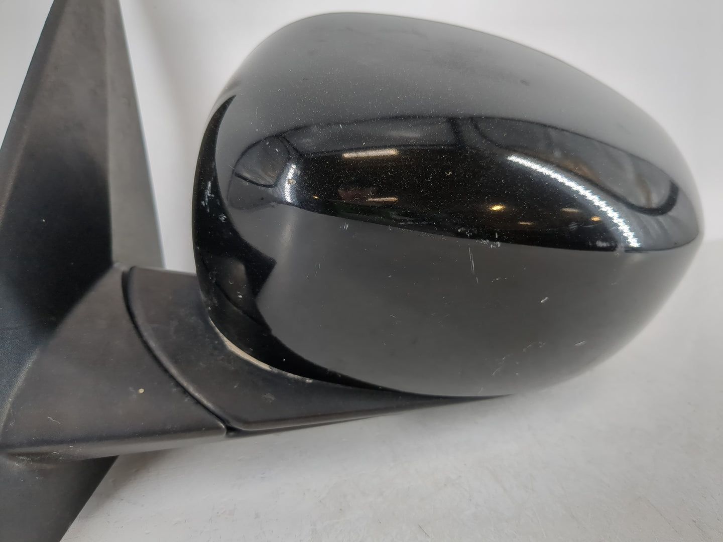 2006-2010 Dodge Charger Driver Side View Mirror - Left Door Mirror OEM Used - Oemusedautoparts1.com