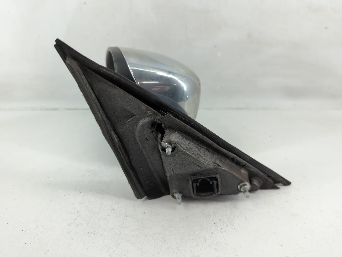 2006-2010 Dodge Charger Driver Side View Mirror - Left Door Mirror OEM Used - Oemusedautoparts1.com