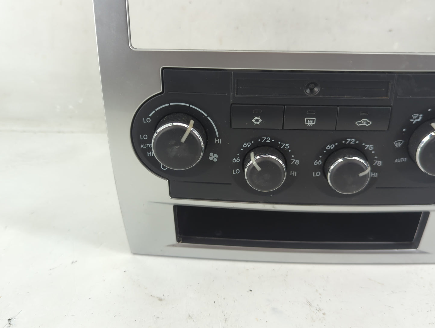 2008-2010 Dodge Charger Climate Control Module Temperature AC/Heater Replacement P/N:P55111871AD Fits Fits 2008 2009 2010 OE