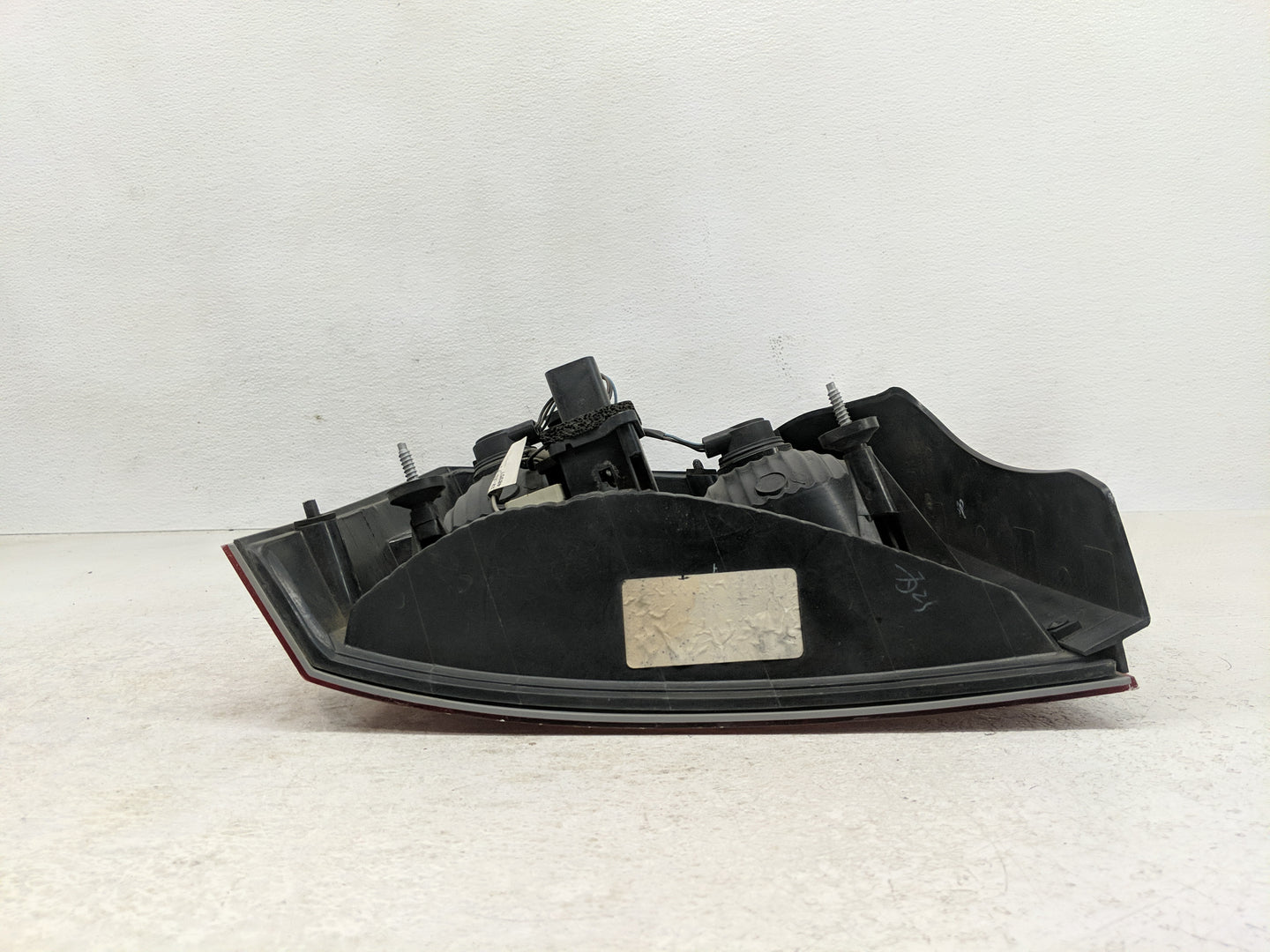 2009-2010 Dodge Charger Tail Light Assembly Passenger Right OEM Fits Fits 2009 2010 OEM Used Auto Parts - Oemusedautoparts1.