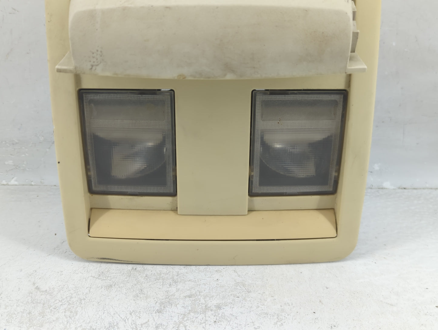 2008-2010 Dodge Charger Overhead Roof Console 1321690 - Oemusedautoparts1.com