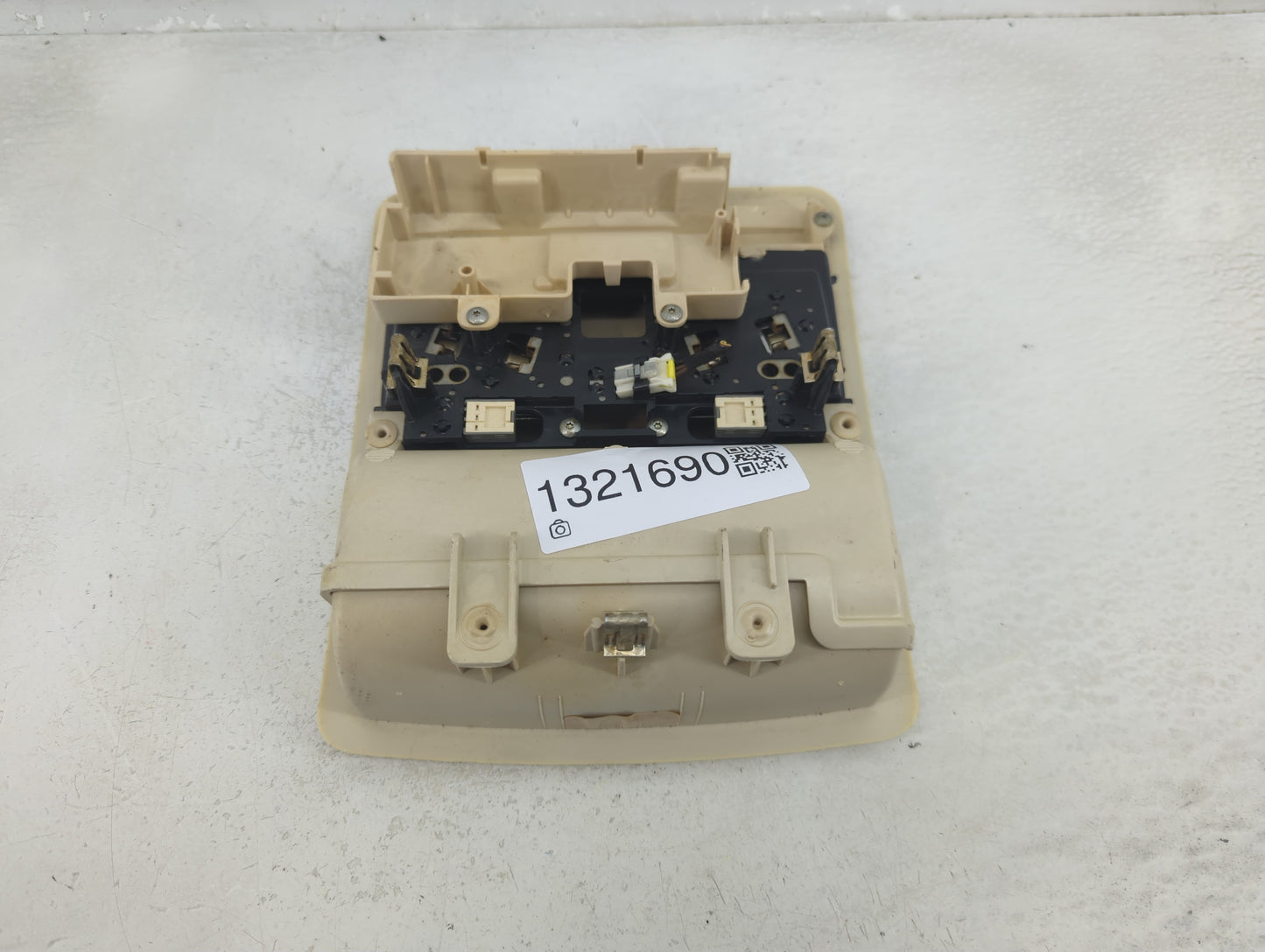 2008-2010 Dodge Charger Overhead Roof Console 1321690 - Oemusedautoparts1.com