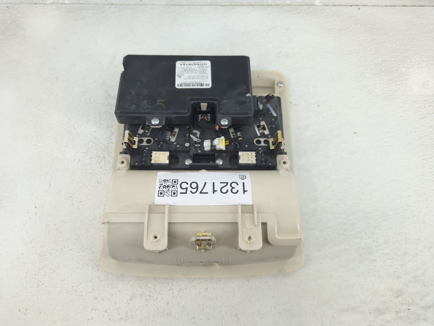 2010 Dodge Charger Overhead Roof Console - Oemusedautoparts1.com