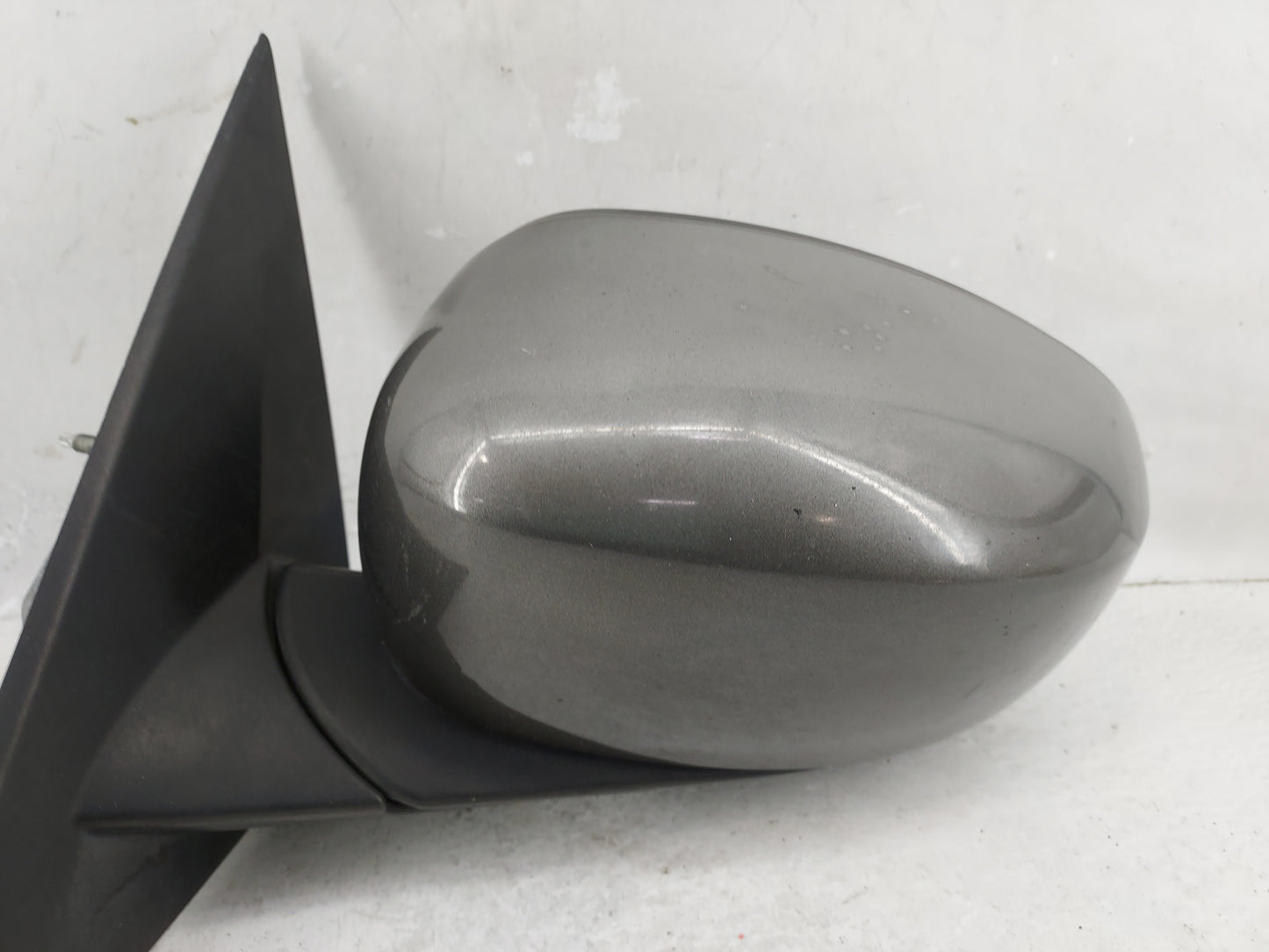 2010 Dodge Charger Driver Side View Mirror - Left Door Mirror OEM Used - Oemusedautoparts1.com