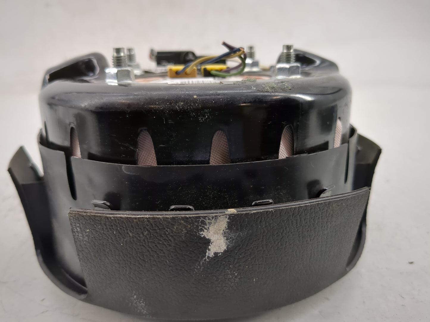 2008-2010 Dodge Charger Air Bag Driver Left Steering Wheel Mounted P/N:PCBXZP812AA Fits Fits 2008 2009 2010 2011 OEM Used Au