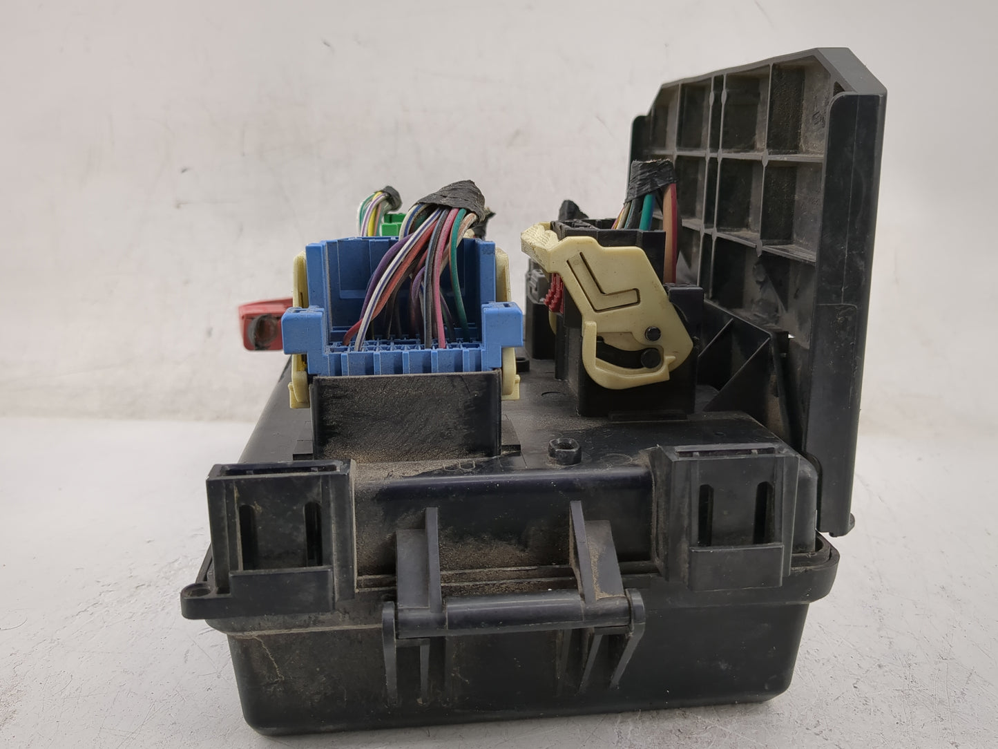 2009-2010 Dodge Charger Fusebox Fuse Box Panel Relay Module P/N:P04692170AH Fits Fits 2009 2010 OEM Used Auto Parts - Oemuse